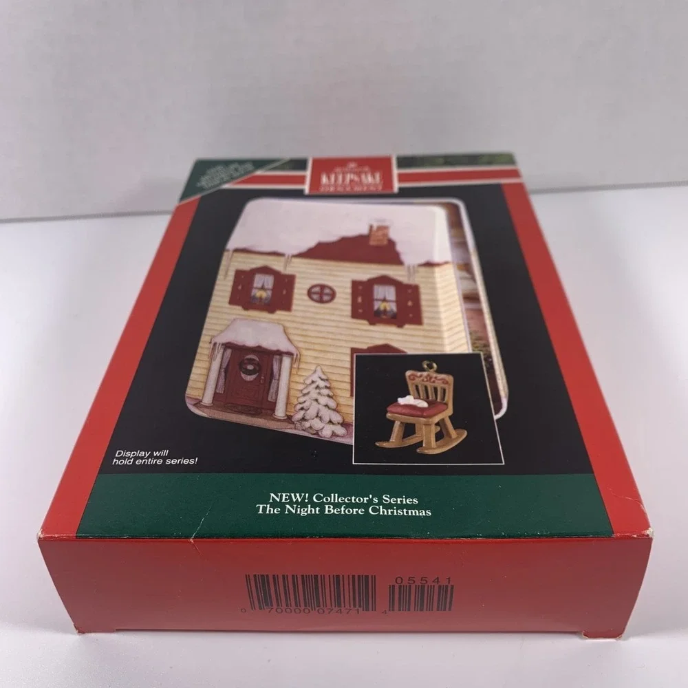 Hallmark 1992 Keepsake Ornament Collector's Series The Night Before‎ Christmas